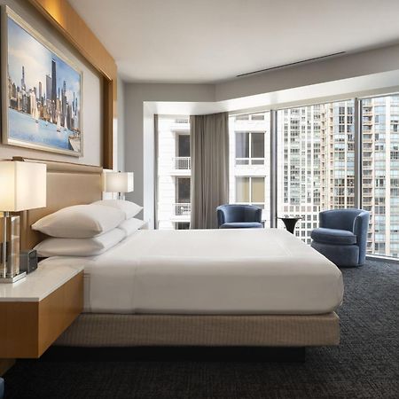 Residence Inn By Marriott Chicago Downtown Magnificent Mile Екстериор снимка