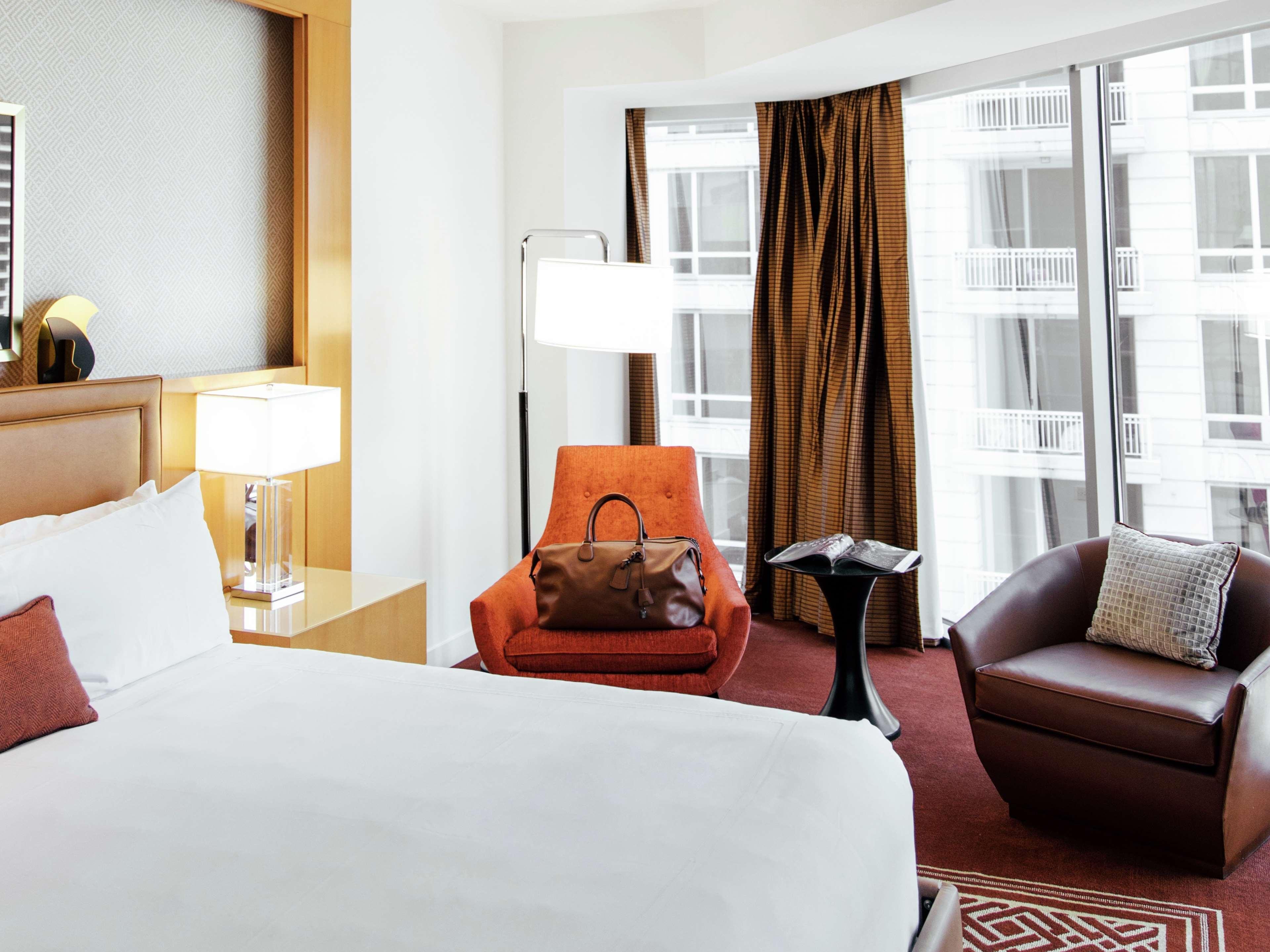 Residence Inn By Marriott Chicago Downtown Magnificent Mile Екстериор снимка