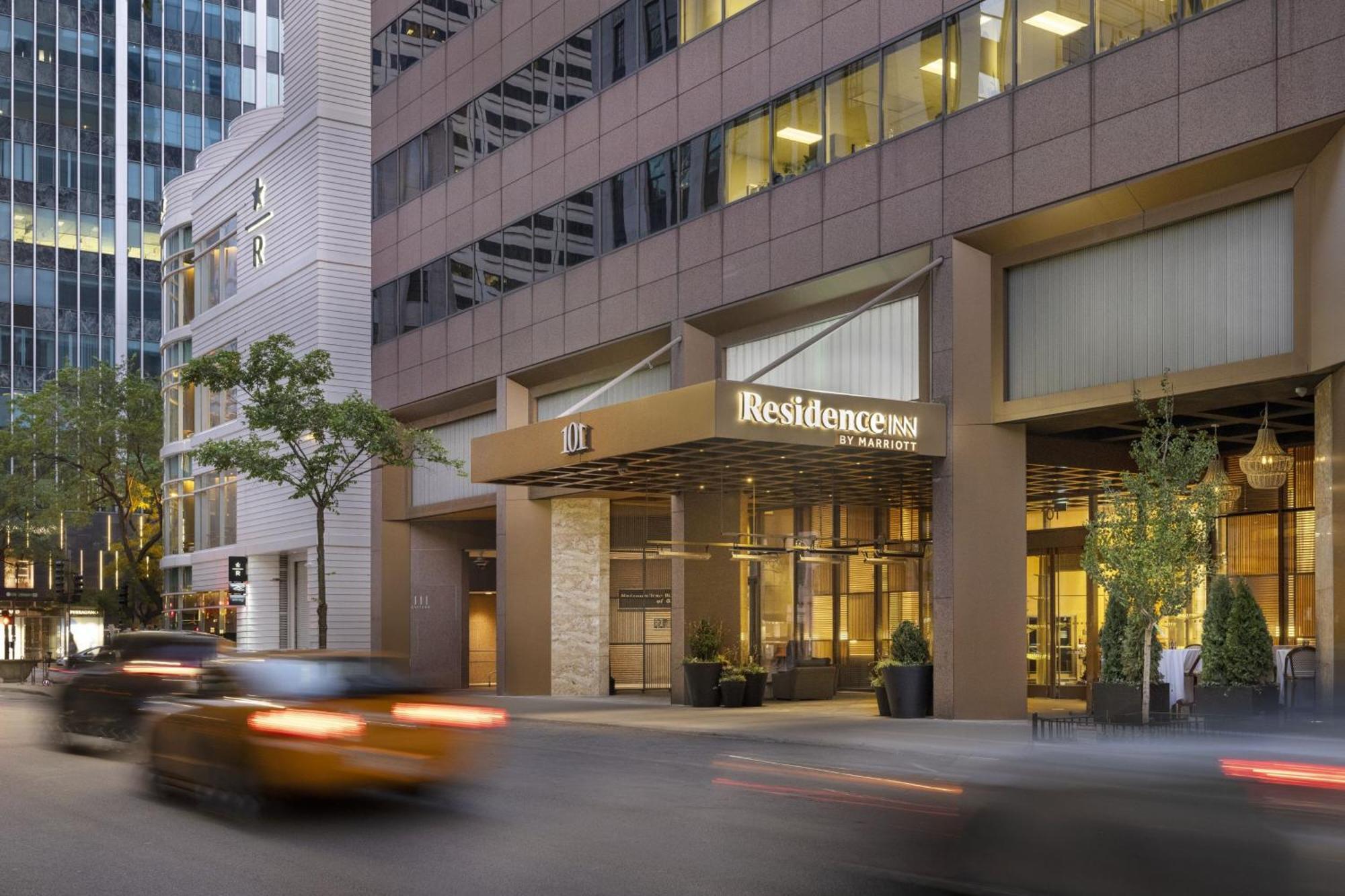 Residence Inn By Marriott Chicago Downtown Magnificent Mile Екстериор снимка