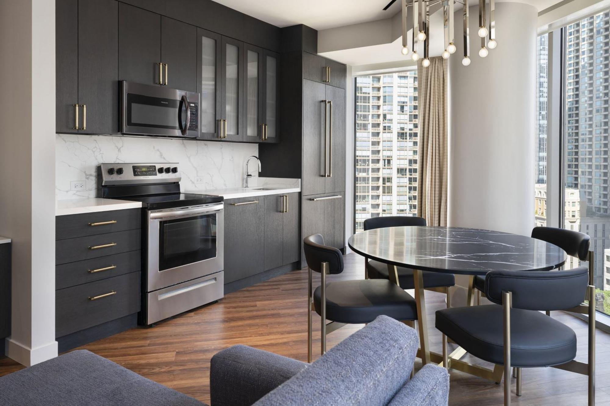 Residence Inn By Marriott Chicago Downtown Magnificent Mile Екстериор снимка